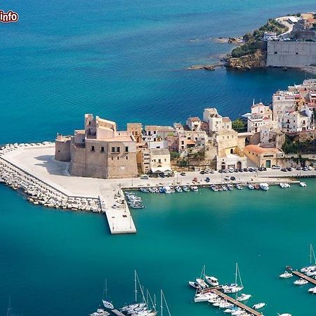 Casa Vacanze Mannina カステッランマーレ・デル・ゴルフォ エクステリア 写真