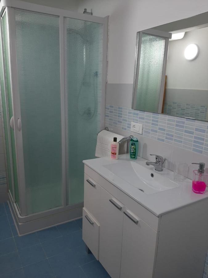 Casa Vacanze Mannina カステッランマーレ・デル・ゴルフォ エクステリア 写真